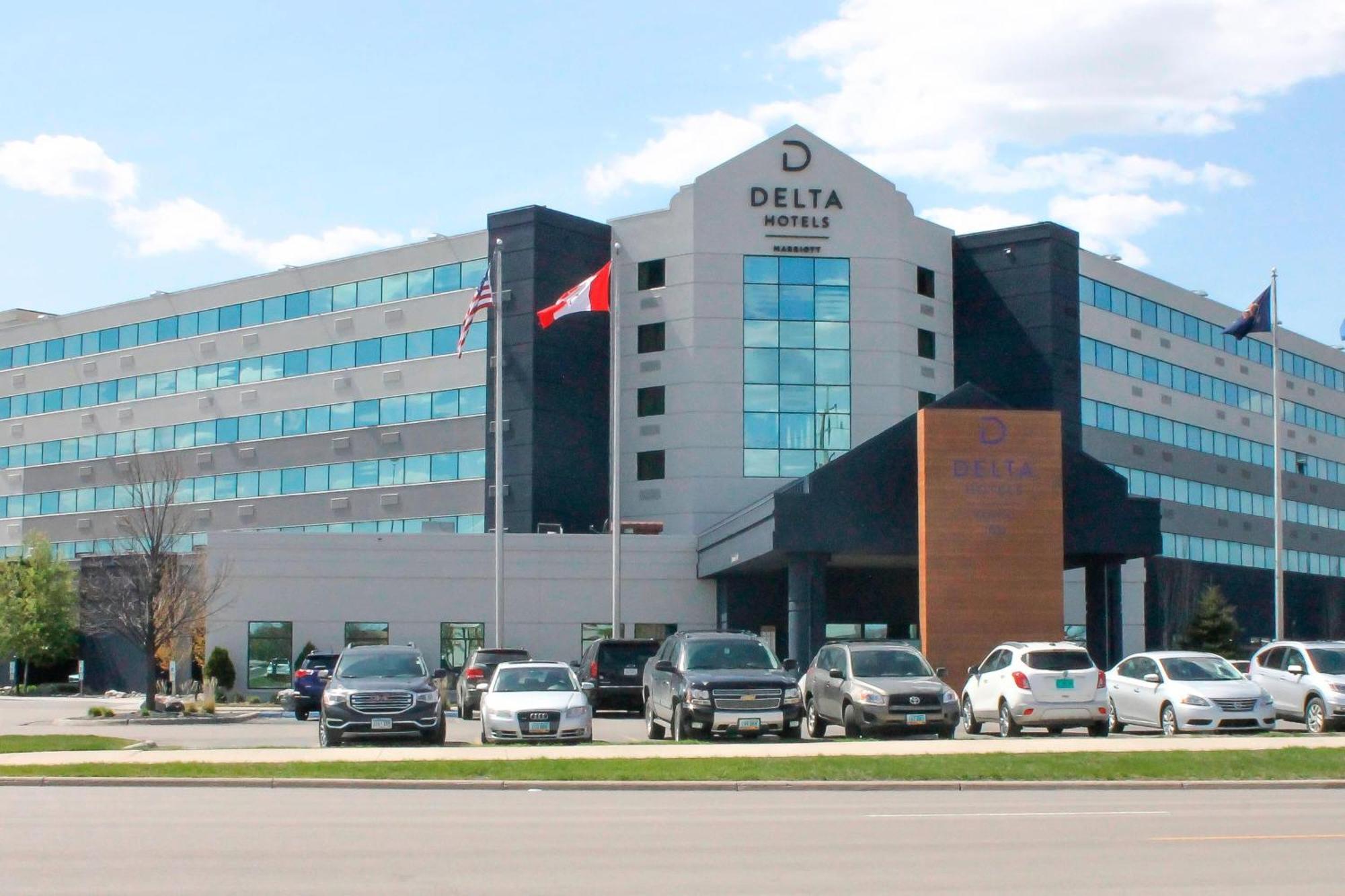 Delta Hotels By Marriott Fargo Exterior photo